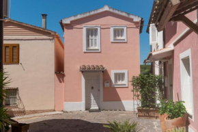 633 - Casa indipendente nel centro storico di Numana